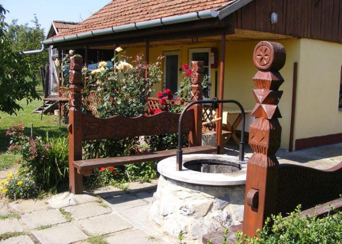 Vénusz Üdülőcentrum Tiszacsege Exterior foto